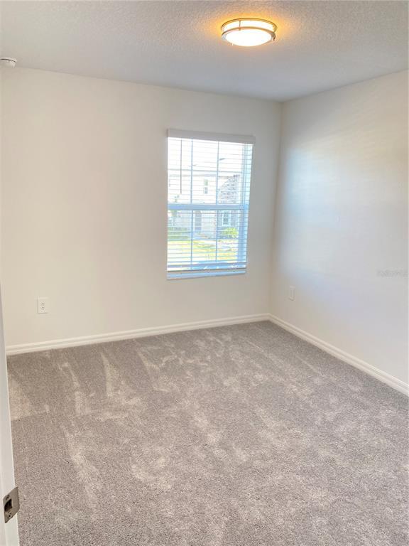 Building Photo - 11315 65th Ter E