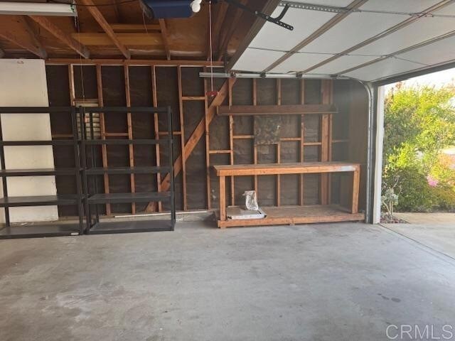 Building Photo - 6991 Sandcastle Dr