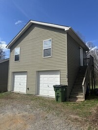 Building Photo - 165 Marietta St