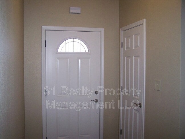 Building Photo - 1013 Rice St