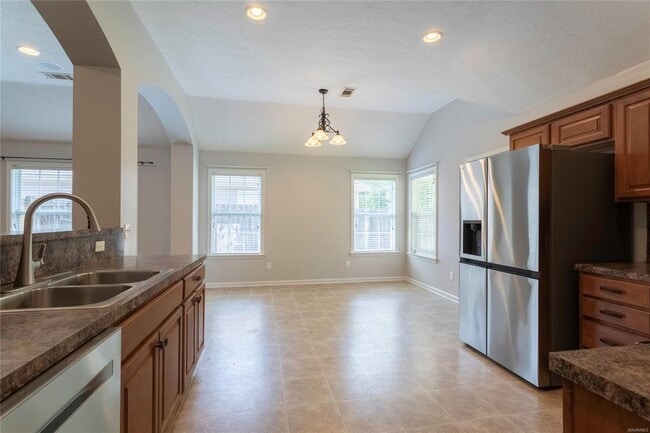 Building Photo - 623 Glenmede Ln