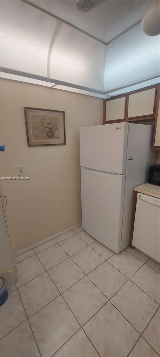 Building Photo - 4334 NW 9th Ave