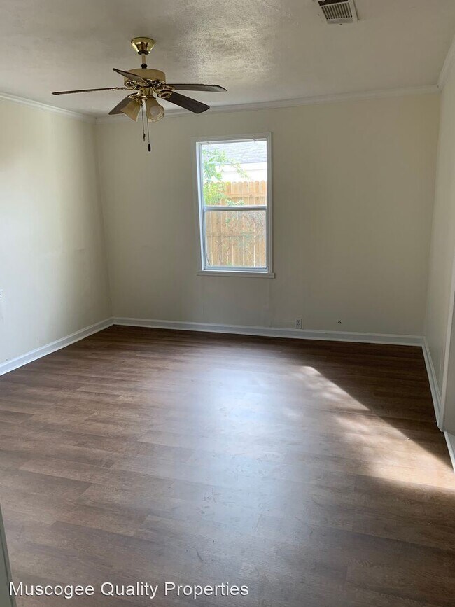 Building Photo - 2 br, 1 bath House - 5614 Lorenzo Rd