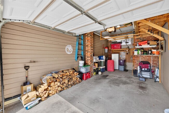 Building Photo - 2504 Orangegrove Cir