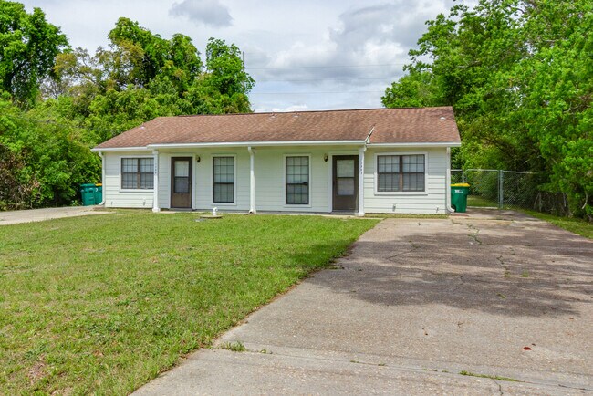 Building Photo - 1306 Keturah St