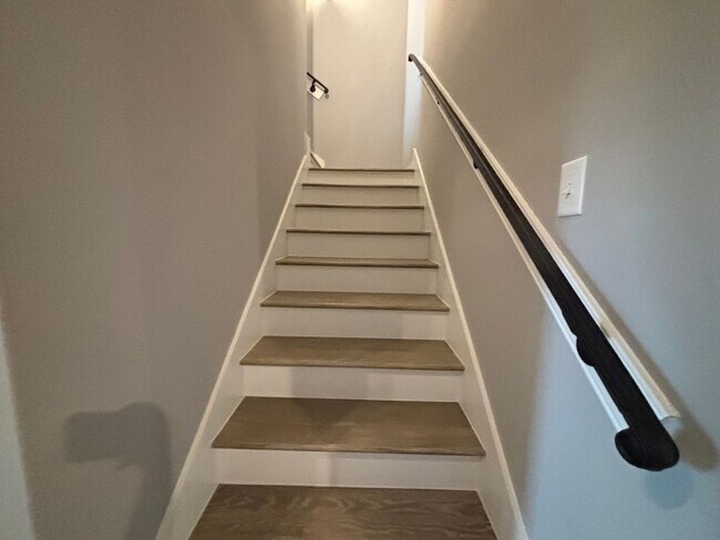 Building Photo - 9986 Messana St