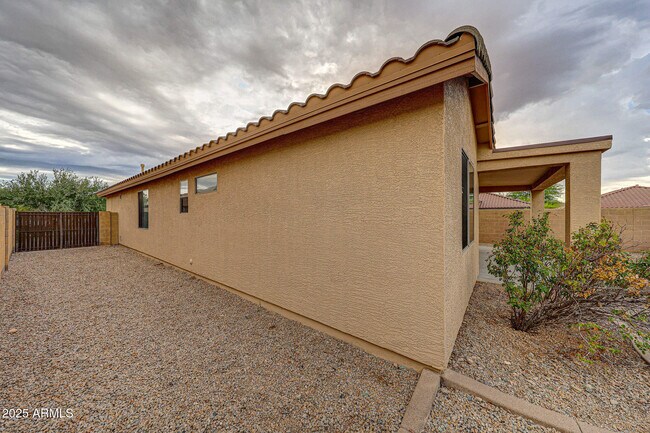 Building Photo - 40102 N Bridlewood Ct