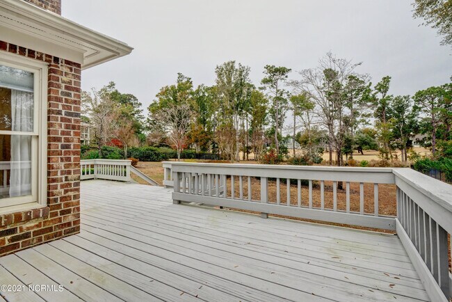Building Photo - 8333 Bald Eagle Ln