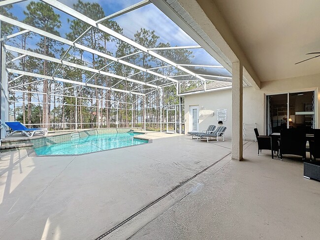 Building Photo - 518 Brighton Dr