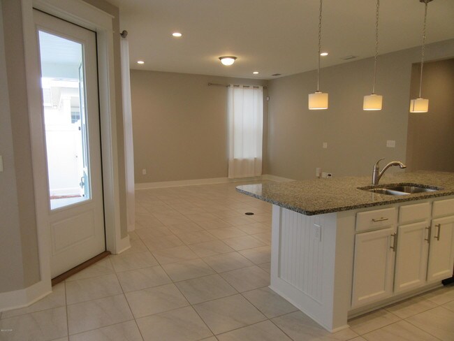 Building Photo - 1117 Blazing Star St