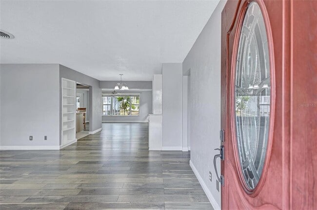 Building Photo - 2544 Burnice Dr