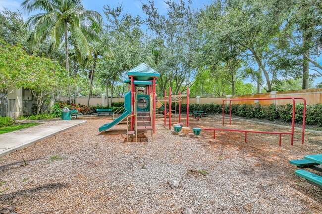 Building Photo - 10247 Isle Wynd Ct