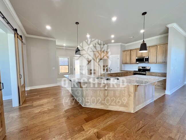 Building Photo - Tontitown- Single-Family Home- Beautiful Blakely Plan