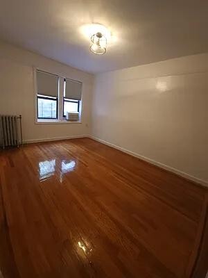 Building Photo - 504 Grand St