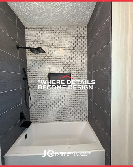 Building Photo - 620 W 38th St