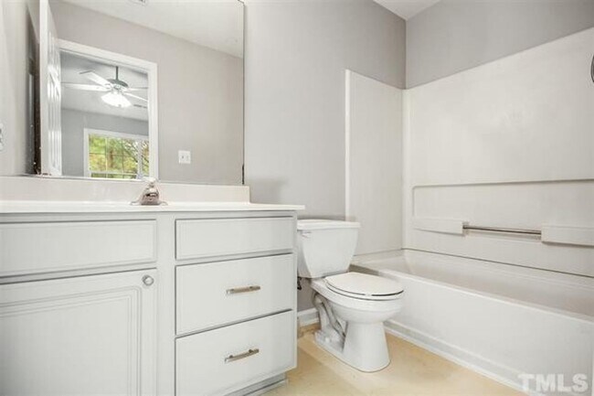 Building Photo - Beautifully Updated Brick Townhome - 3 Beds, 3 1/2 Baths