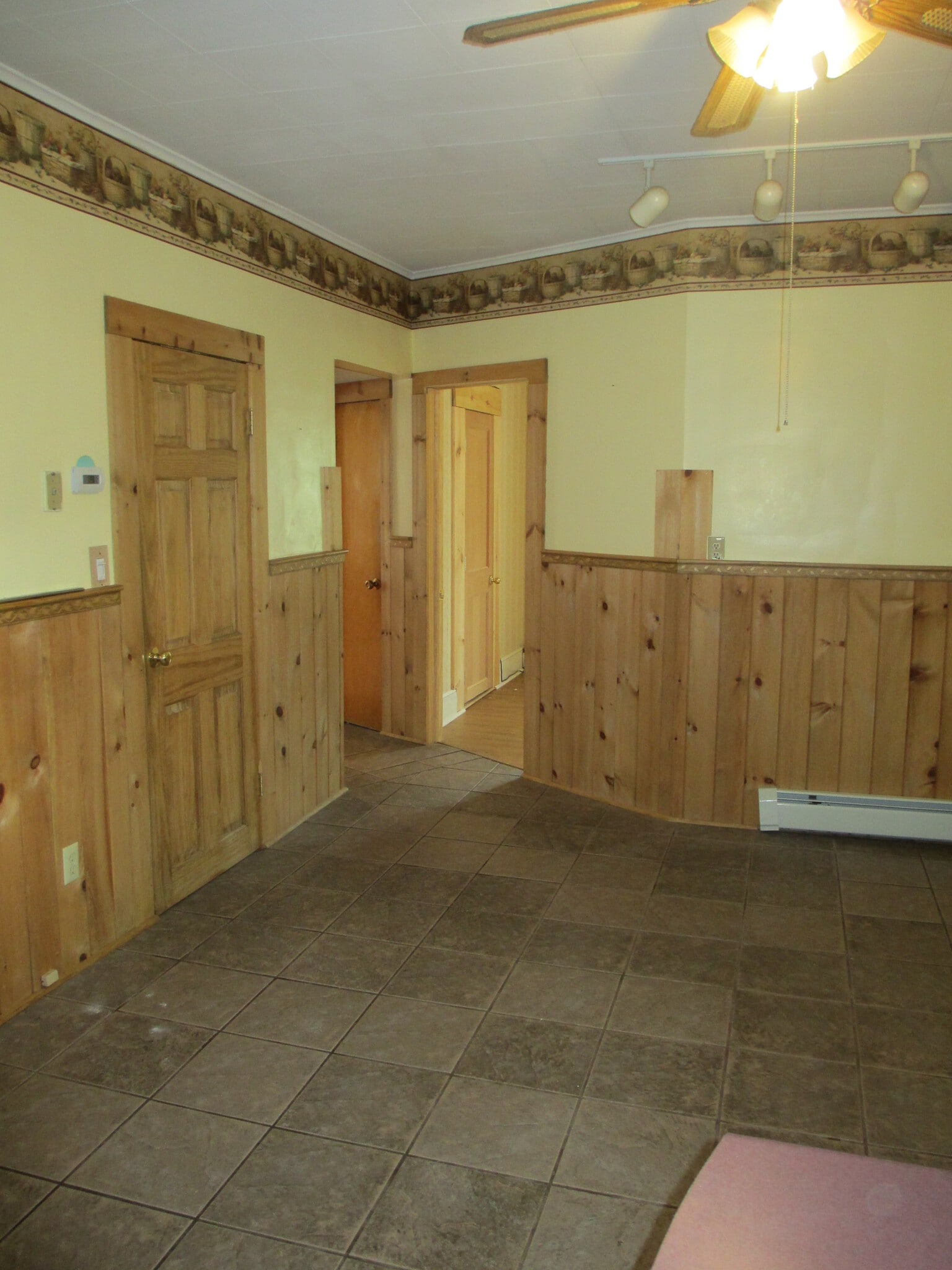 Kitchen - Extremely Spascious! - 235 Pleasant St