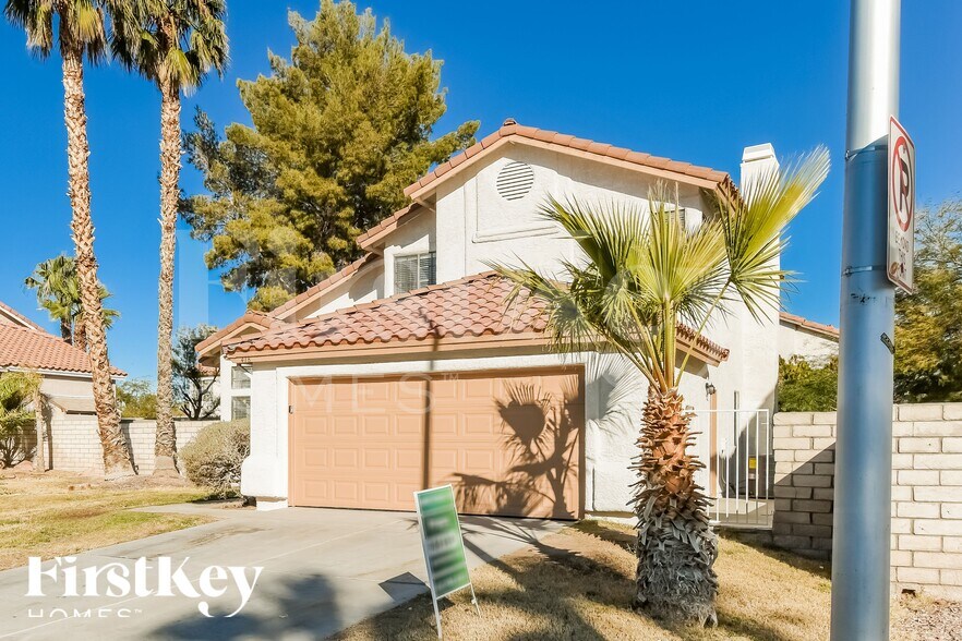 Building Photo - 1680 Dark Wolf Ave