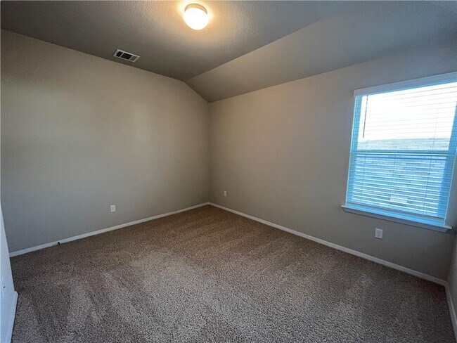 Building Photo - 128 Bright Flora Ln