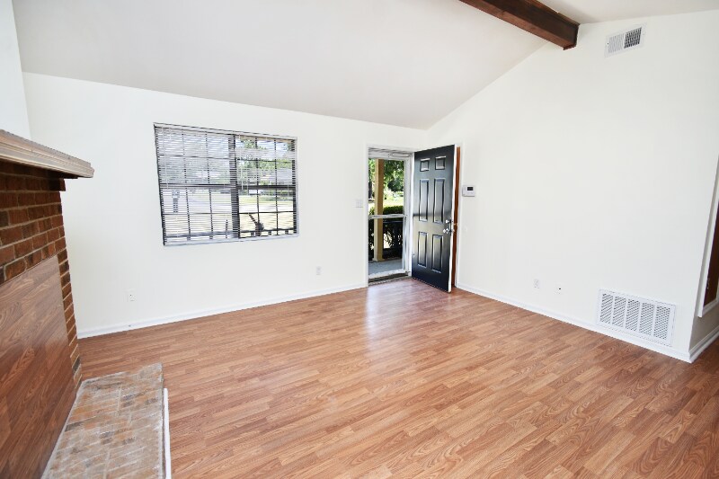 Building Photo - 2562 Spirit Creek Rd