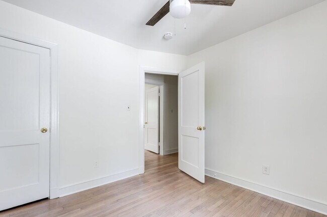 Building Photo - 4904 Patterson Ave
