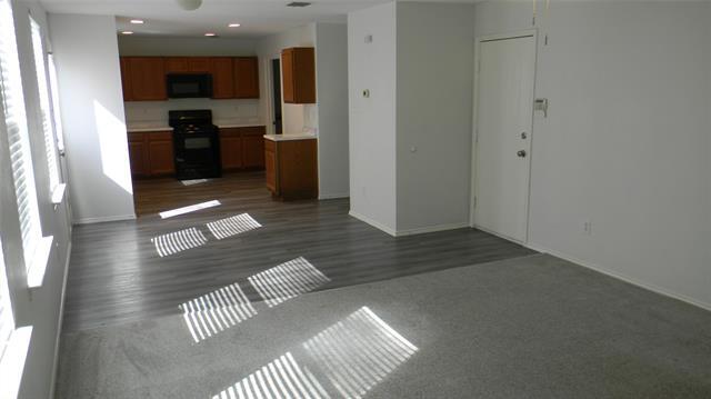 Building Photo - 4632 Pangolin Dr