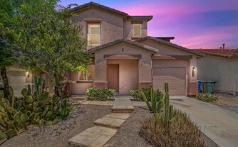 Building Photo - 3508 N Sierra Springs Dr