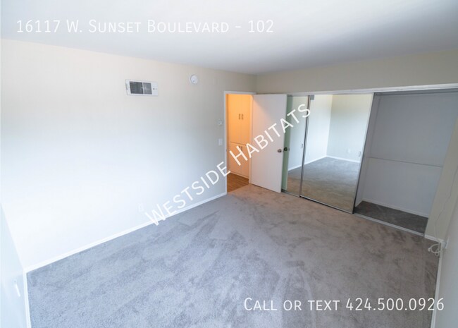 Building Photo - 16117 W Sunset Blvd
