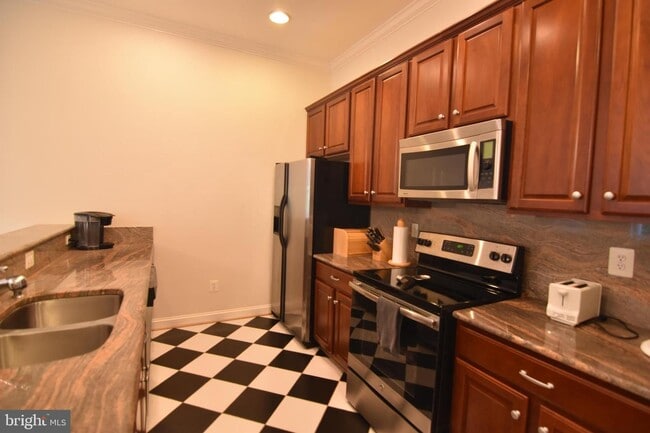 Building Photo - 22538 Landing Way