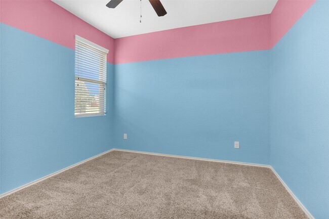 Building Photo - 5219 Rosehill Ridge Ct