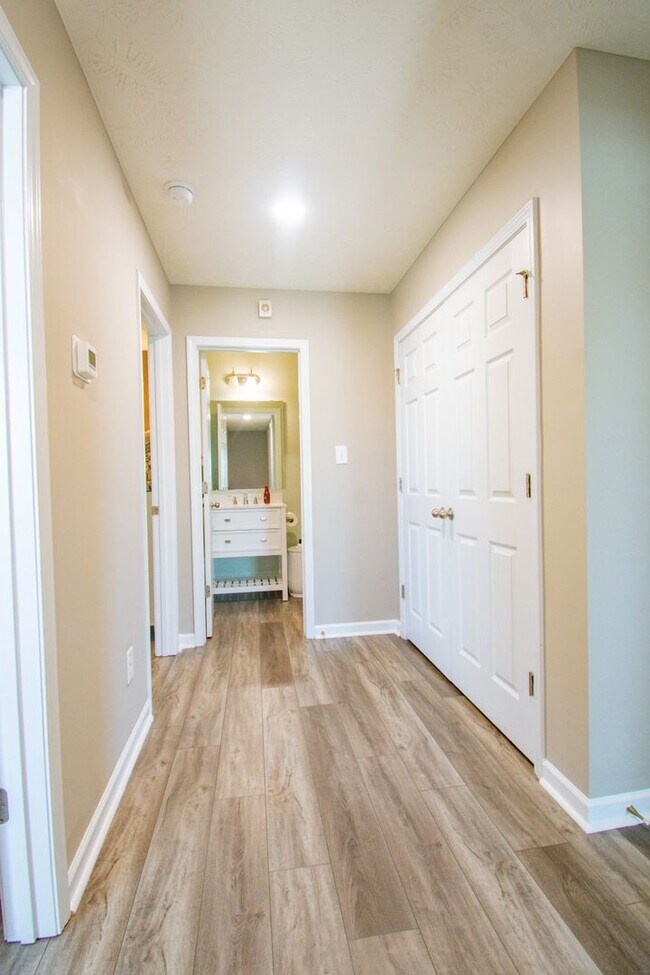 Building Photo - Coming Soon! 3 Bedroom 2.5 Bathroom with Large Fence Yard