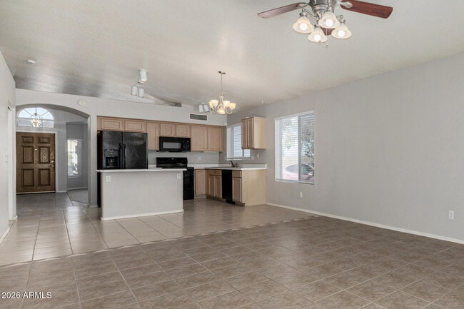 Building Photo - 11517 W Gecko Ct