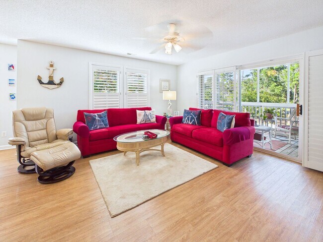 Building Photo - Furnished 2 bd/ 2 ba condo in St James Community!