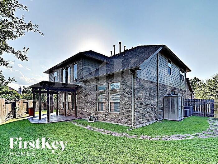 Building Photo - 20836 Sheridan Heights Ln