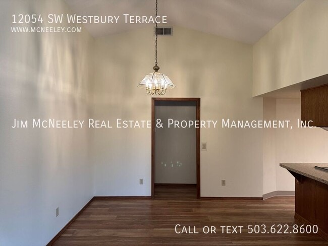 Building Photo - 12054 SW Westbury Terrace