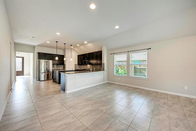 Building Photo - 2969 Diego Dr