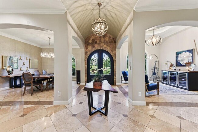 Building Photo - 122 Silverstone Dr