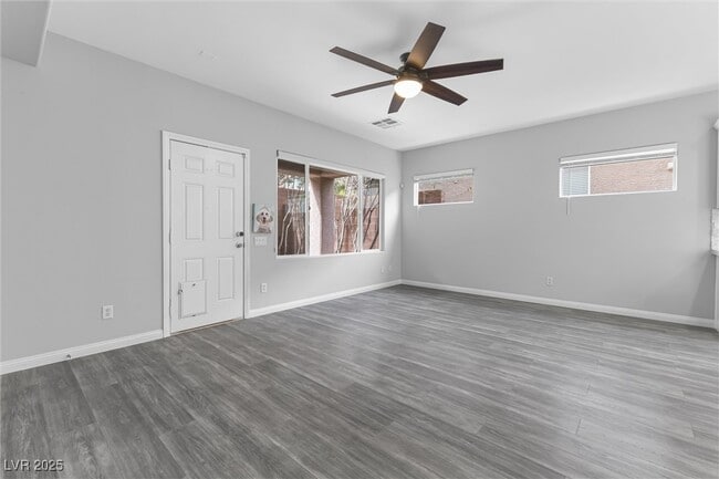 Building Photo - 2231 Desert Prairie St