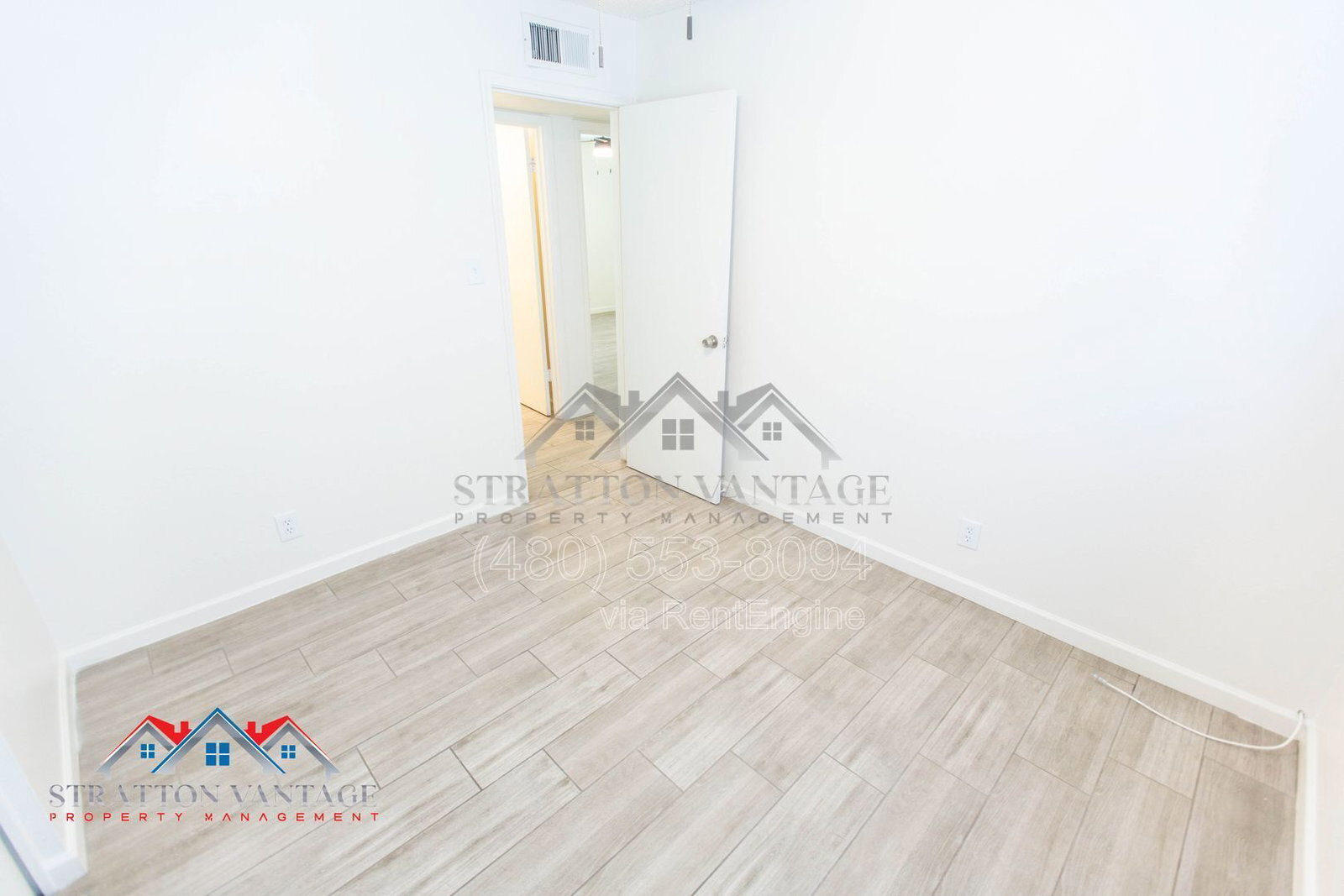 Building Photo - 3410 S Cutler Dr