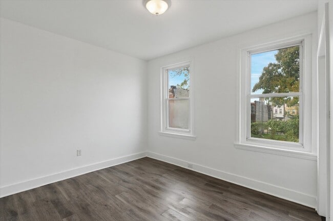 Building Photo - 3BR/1BA Home | North Philly