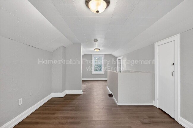 Building Photo - 5430 Hodiamont Ave