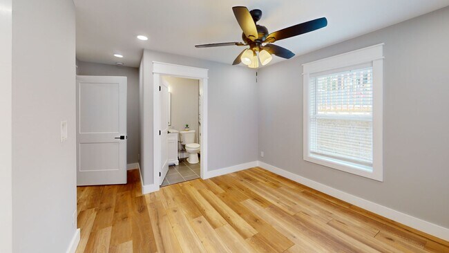 Building Photo - 1708 Highland Ave
