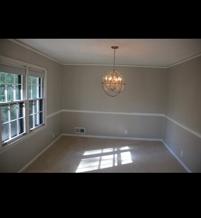 Building Photo - 1524 Brompton Ct