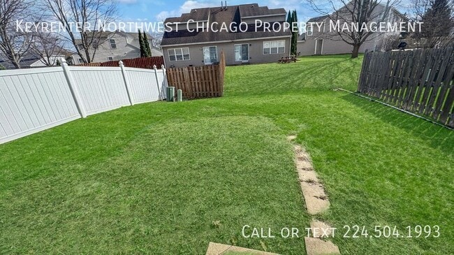 Building Photo - 790 Wedgewood Cir