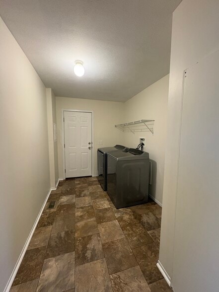 Building Photo - 11803 Stoneridge Ct