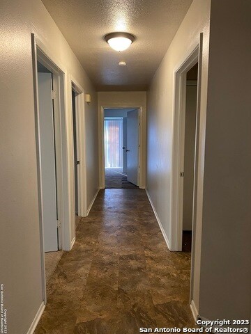 Building Photo - 2103 Farmsville Dr