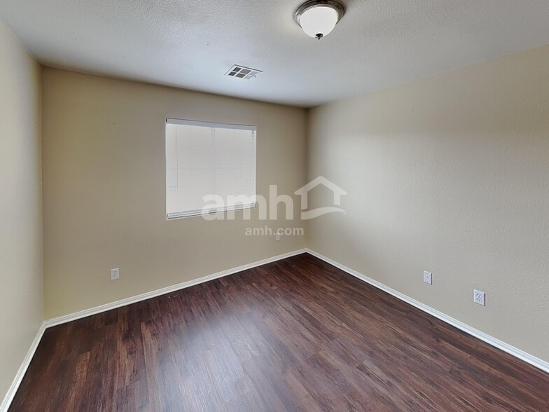 Building Photo - 8060 Villa Trovas Ct