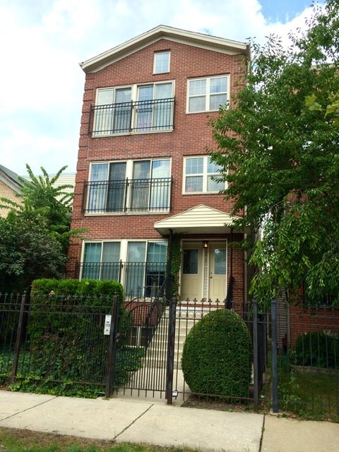 Building Photo - 1312 N Campbell Ave