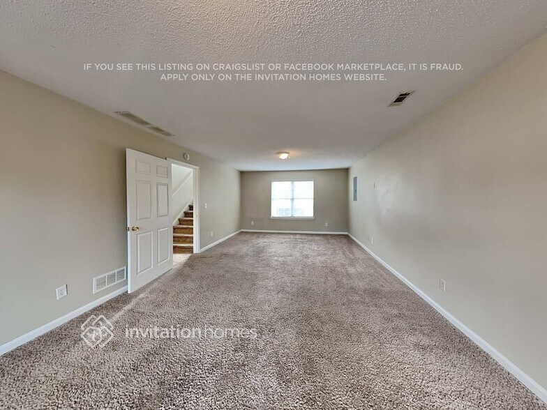 Building Photo - 3940 Cumberland Trail SE