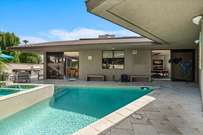 Building Photo - 59 Cornell Dr